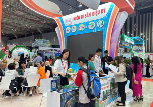 BQL VQG Phong Nha – Kẻ Bàng tham gia hội chợ du lịch quốc tế Thành phố Hồ Chí Minh năm 2024
