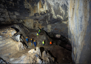 Hang Chỉ Huy – Điểm đến du lịch mới mang đậm dấu ấn lịch sử tại Vườn quốc gia Phong Nha – Kẻ Bàng