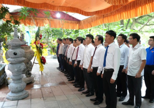 Ban quản lý Vườn quốc gia Phong Nha – Kẻ Bàng tổ chức các hoạt động tri ân kỷ niệm 78 năm ngày Thương binh – Liệt sĩ (27/7/1947 – 27/7/2025)