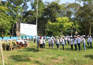 Ban quản lý Vườn quốc gia Phong Nha – Kẻ Bàng tổ chức hưởng ứng ngày Môi trường thế giới.