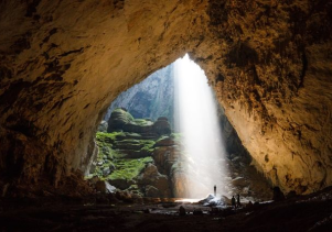 Chinh phục Sơn Đoòng – hang động lớn nhất thế giới