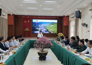 Chủ tịch UBND tỉnh Quảng Trị thăm và làm việc với Ban quản lý Vườn quốc gia Phong Nha - Kẻ Bàng