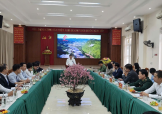 Chủ tịch UBND tỉnh Quảng Trị thăm và làm việc với Ban quản lý Vườn quốc gia Phong Nha - Kẻ Bàng