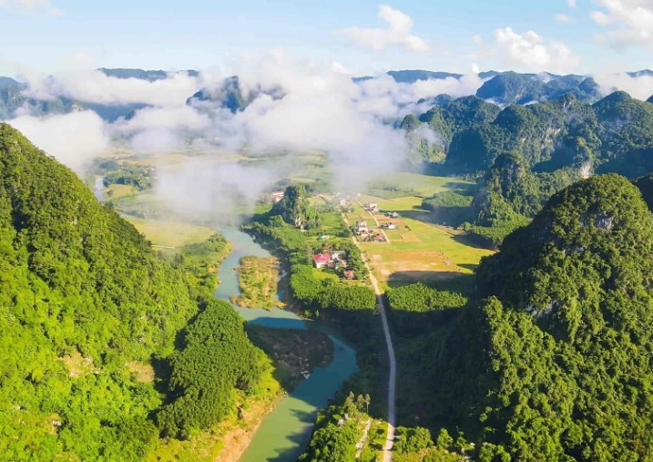 Tăng cường bảo vệ nguồn lợi thủy sản, gìn giữ hệ sinh thái thủy vực Vườn quốc gia Phong Nha - Kẻ Bàng