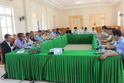 https://phongnhakebang.vn/uploads/news/2017_08/lam-viec-doan-lao1.jpg?1501831316970