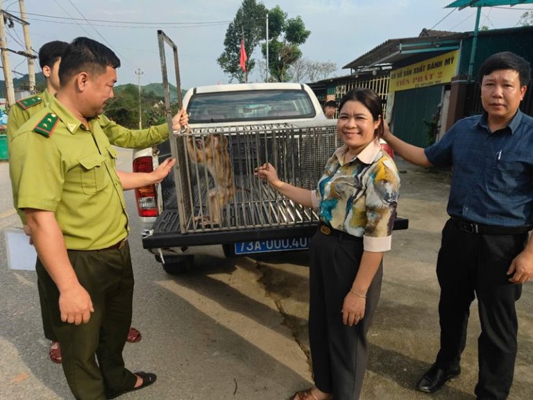 Trung tâm Cứu hộ, bảo tồn và Phát triển sinh vật tiếp nhận động vật nguy cấp, quý, hiếm để cứu hộ